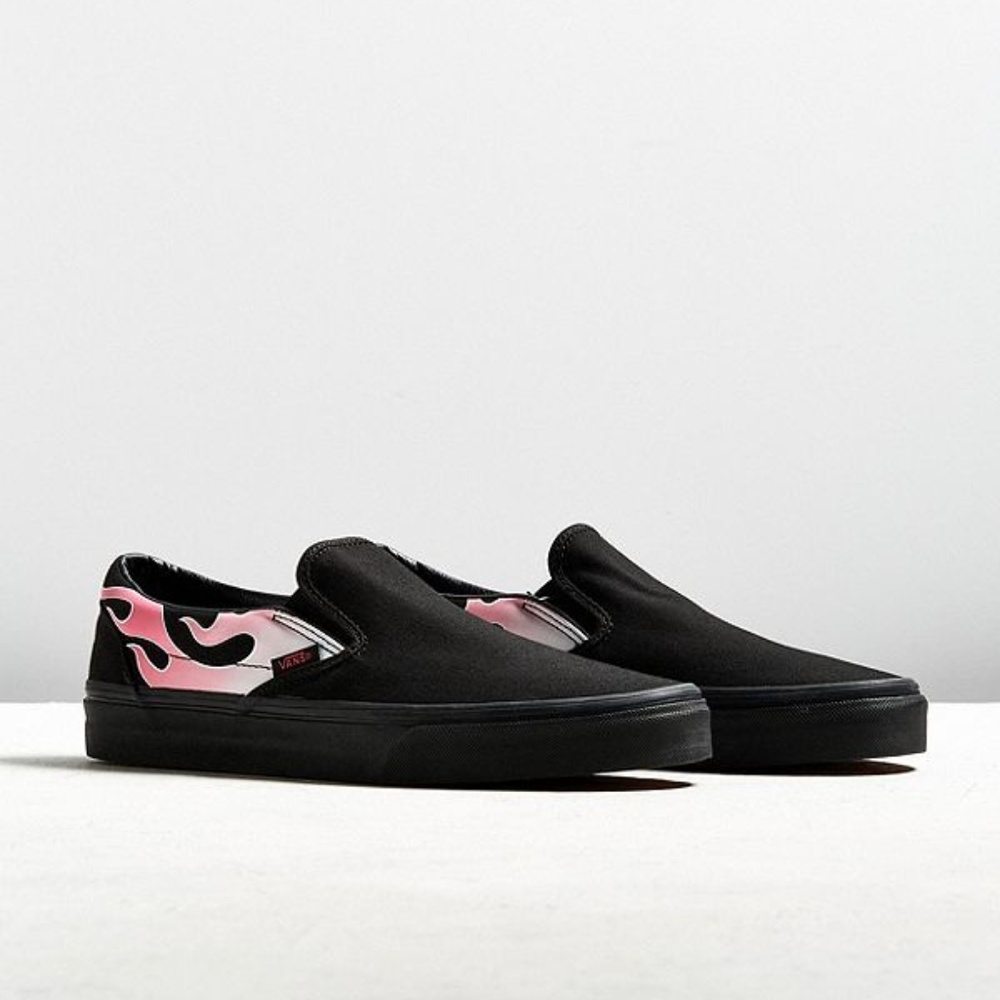 Vans Slip on Pink flames mens size 10.5 11 new